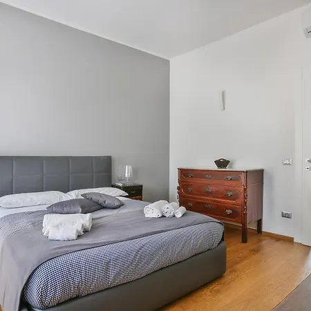 Luxury Pontevecchio 5 Stars *