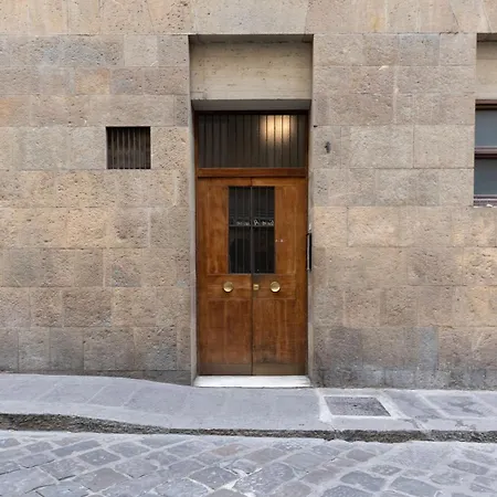 Апартаменты Luxury Pontevecchio 5 Stars