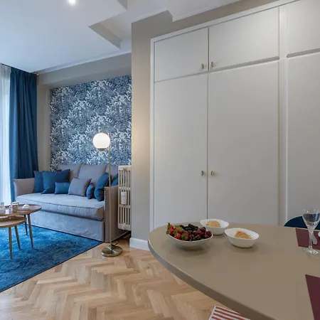 Luxury Pontevecchio 5 Stars Апартаменты *