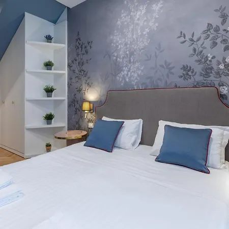Апартаменты Luxury Pontevecchio 5 Stars