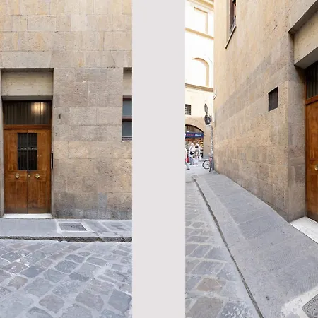 Апартаменты Luxury Pontevecchio 5 Stars *