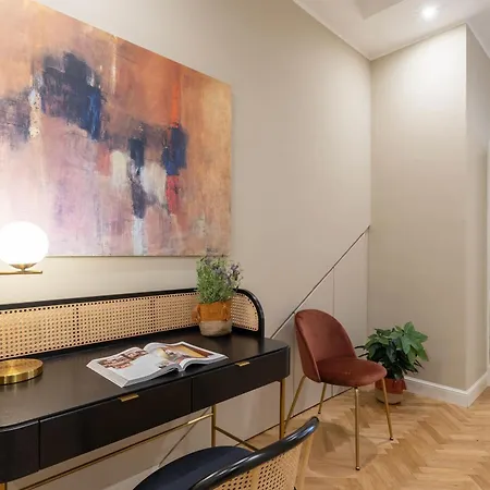Апартаменты Luxury Pontevecchio 5 Stars Флоренция
